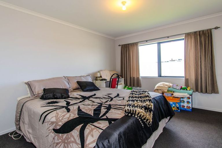 Photo of property in 1 Holyport Close, Fairfield, Dunedin, 9018