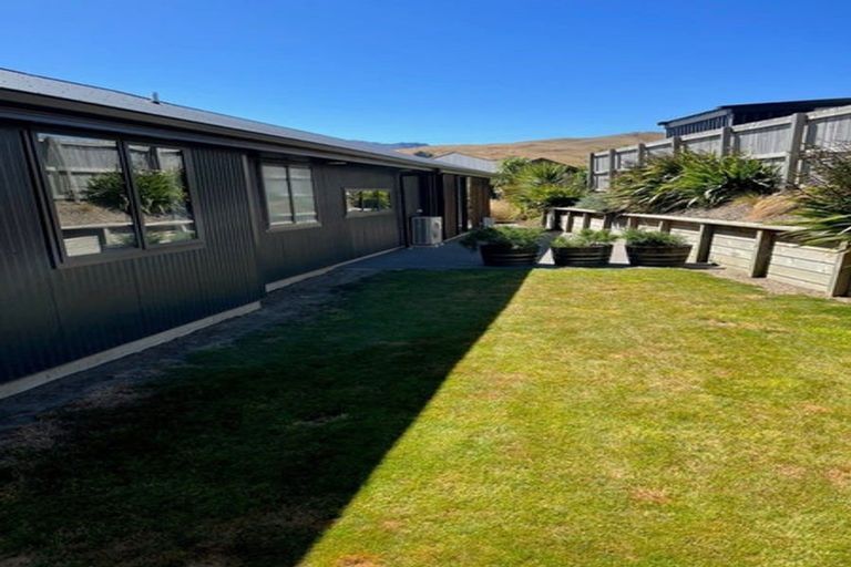 Photo of property in 10 Violet Way, Lower Shotover, Queenstown, 9304