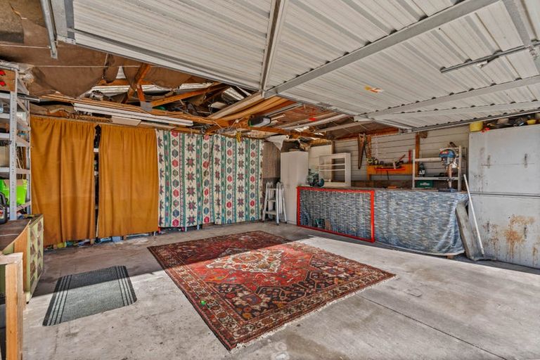 Photo of property in 1/12 Cresta Avenue, Beach Haven, Auckland, 0626