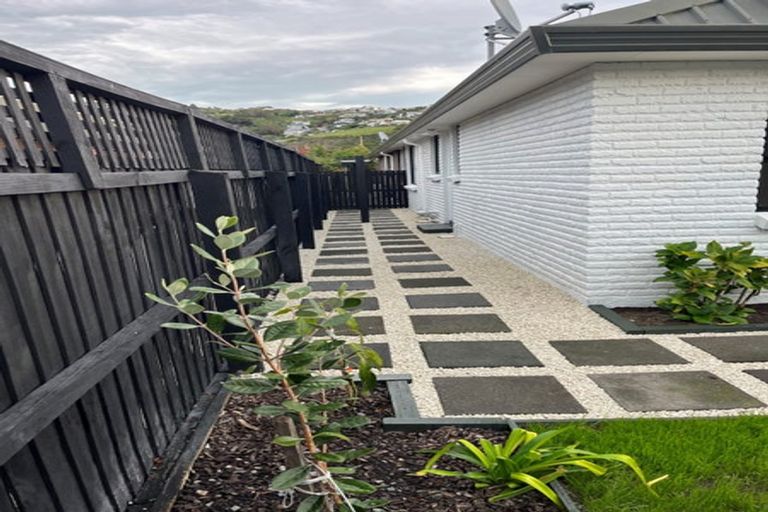 Photo of property in 2/162 Main Road, Redcliffs, Christchurch, 8081