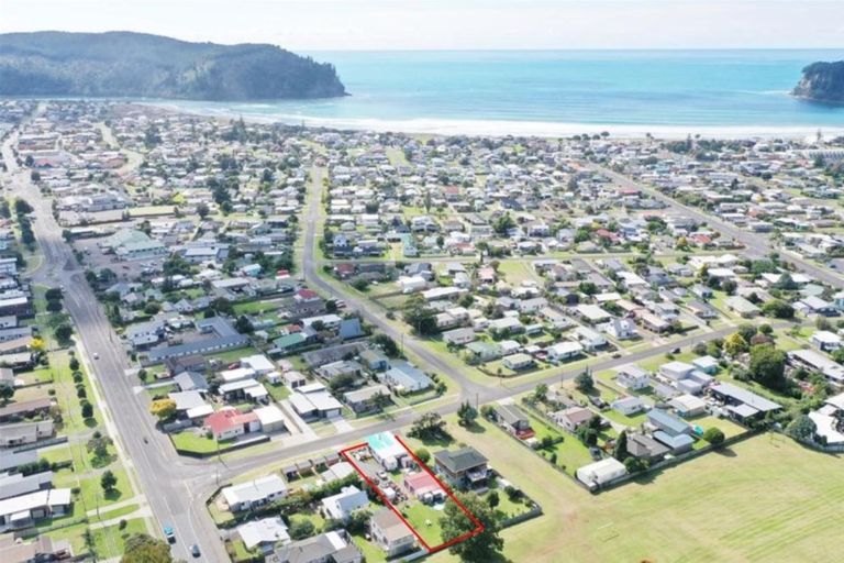 Photo of property in 103 Ajax Road, Whangamata, 3620
