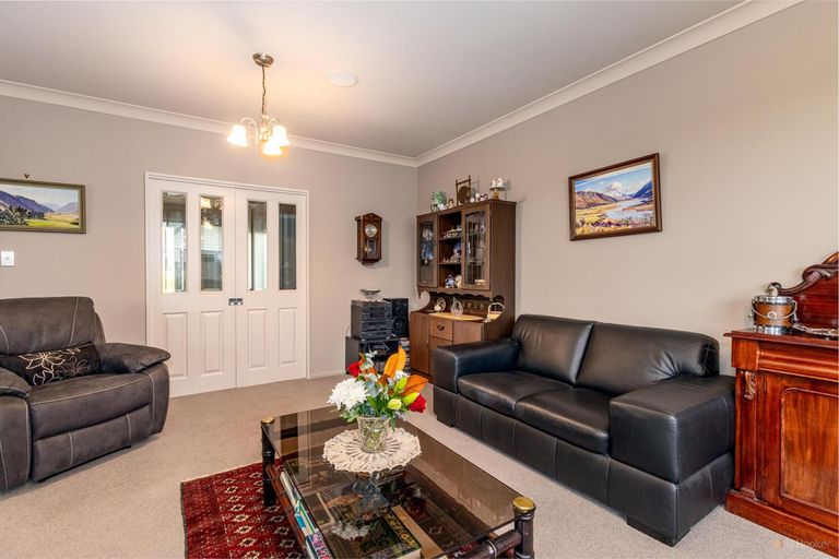 Photo of property in 9 Tancred Street, Geraldine, 7930