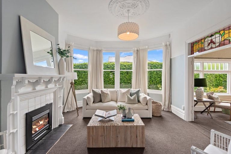 Photo of property in 14 Weston Road, St Albans, Christchurch, 8052