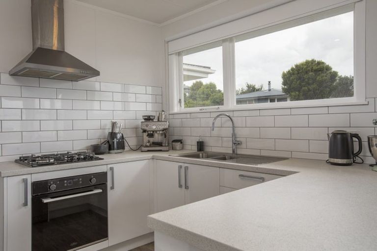 Photo of property in 12 Lenox Grove, Johnsonville, Wellington, 6037