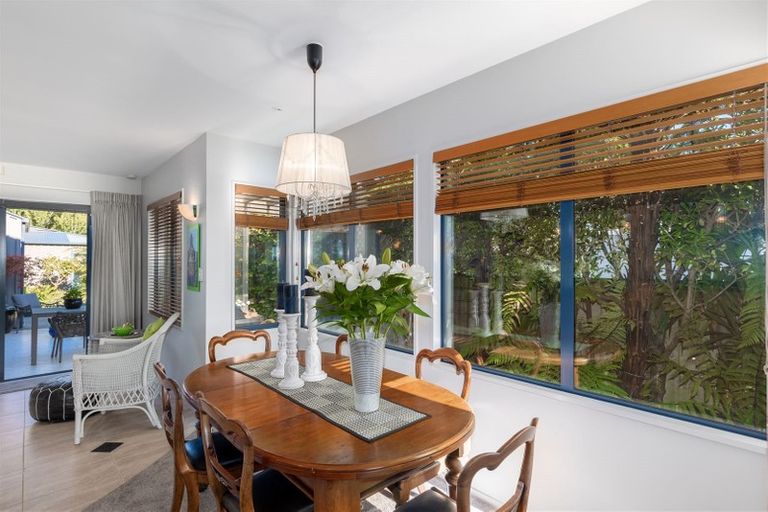 Photo of property in 141 Main Road, Redcliffs, Christchurch, 8081