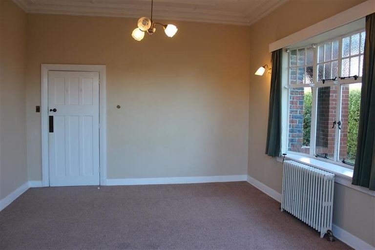 Photo of property in 255 Highgate, Roslyn, Dunedin, 9010