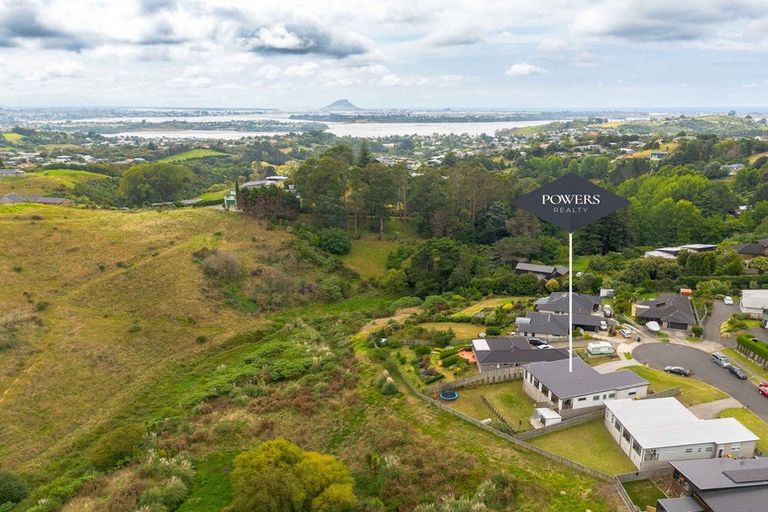 Photo of property in 19 Bob Carter Place, Welcome Bay, Tauranga, 3175