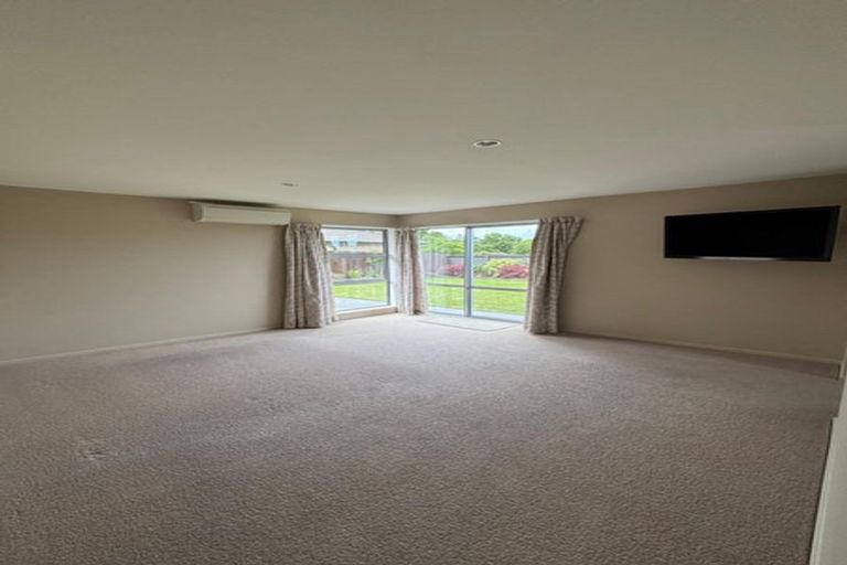 Photo of property in 2 Tripoli Street, Rangiora, 7400