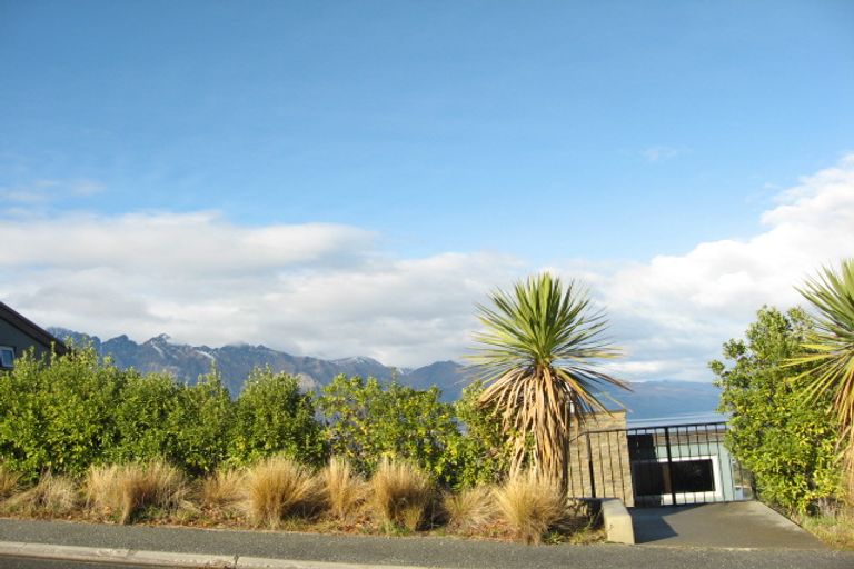 Photo of property in 49 Edinburgh Drive, Queenstown, 9300