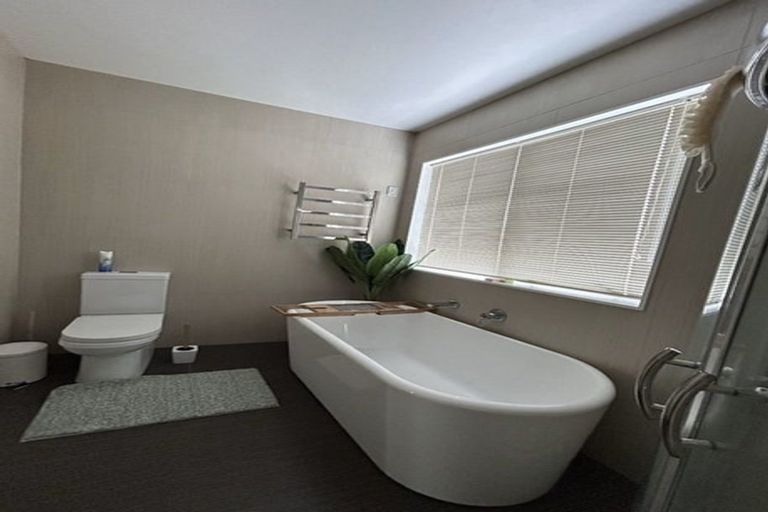 Photo of property in 41 Rush Creek Drive, Westgate, Auckland, 0614