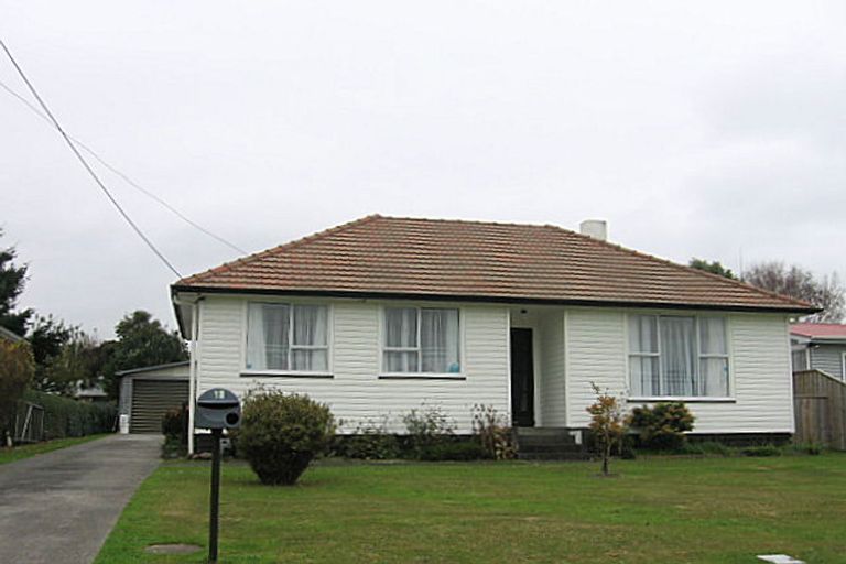 Photo of property in 17 Duff Crescent, Highbury, Palmerston North, 4412