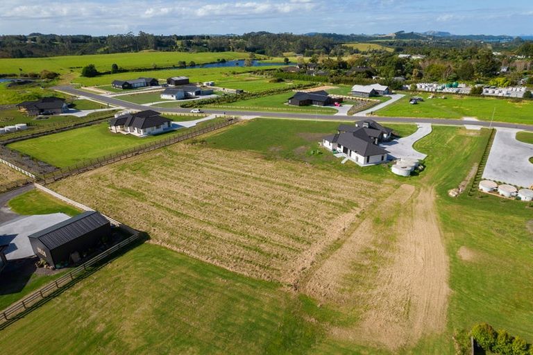 Photo of property in 7 The Lakes Drive, Kerikeri, 0230
