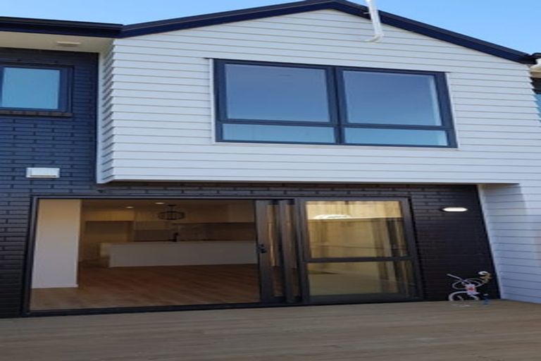 Photo of property in 5/2 Ayr Road, Pakuranga, Auckland, 2010