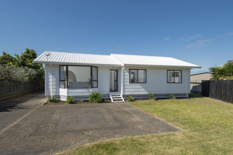 Photo of property in 228 Gravatt Road, Papamoa Beach, Papamoa, 3118