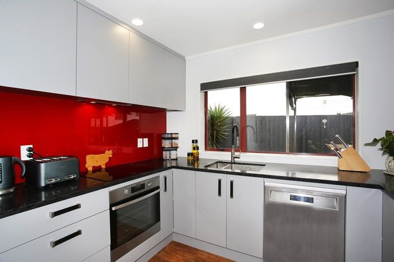 Photo of property in 26 Margarita Rise, Pukekohe, 2120