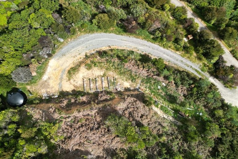 Photo of property in 42 Waimarama Street, Waikawa, Picton, 7220