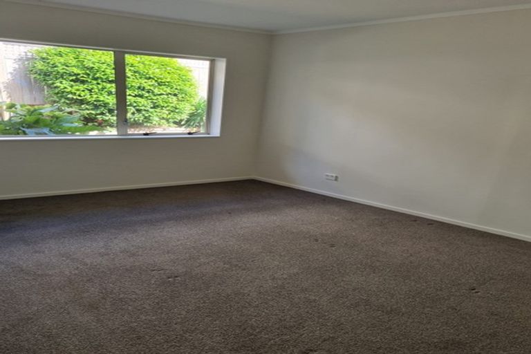 Photo of property in 1/7 Thurston Place, Bucklands Beach, Auckland, 2012