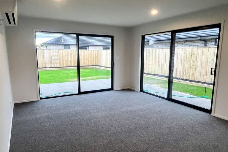 Photo of property in 14a Blakely Street, Amberley, 7410