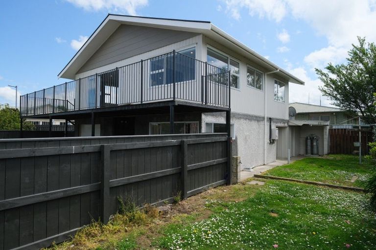 Photo of property in 2 Princess Street, Dannevirke, 4930