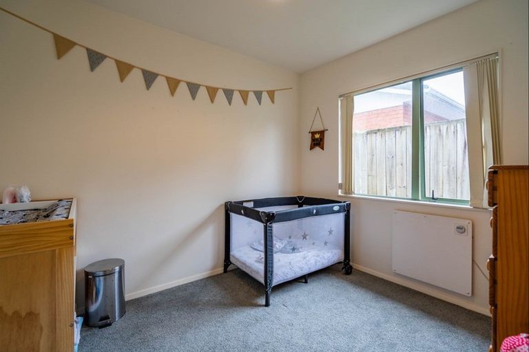 Photo of property in 74b Mazengarb Road, Paraparaumu Beach, Paraparaumu, 5032