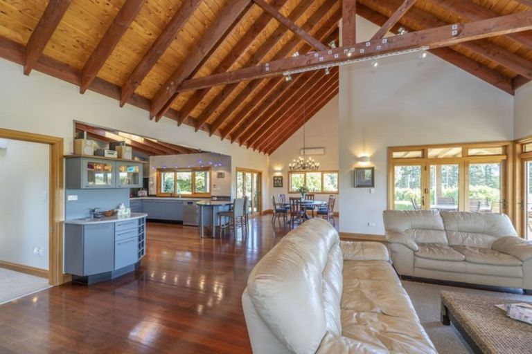 Photo of property in 3 Grey Street, Martinborough, 5711