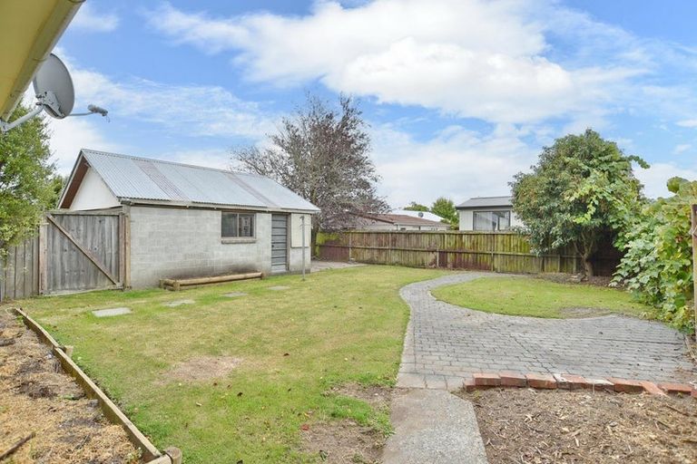 Photo of property in 97 Lowry Avenue, Redwood, Christchurch, 8051