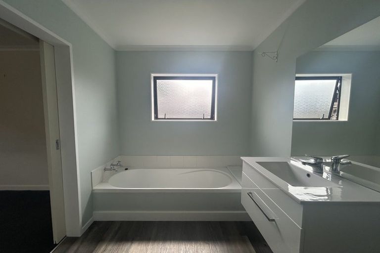 Photo of property in 3a Bolmuir Road, Forest Lake, Hamilton, 3200