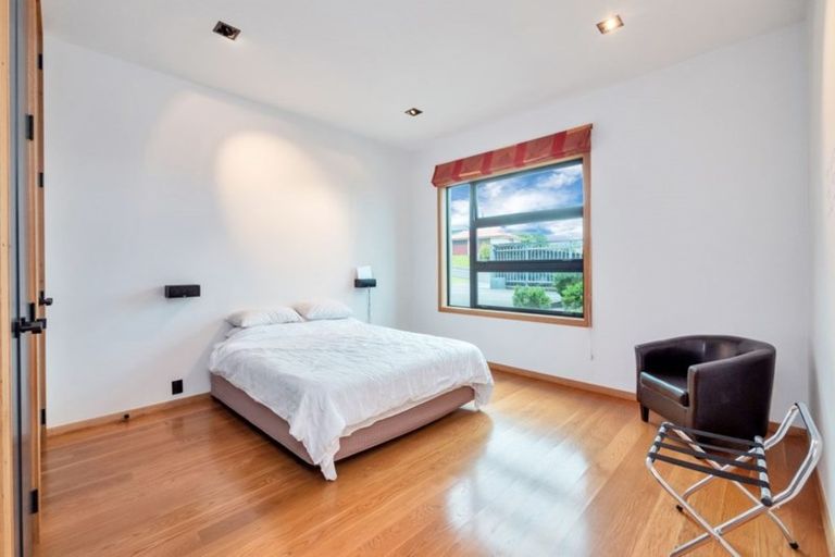 Photo of property in 51 Pacific Parade, Army Bay, Whangaparaoa, 0930