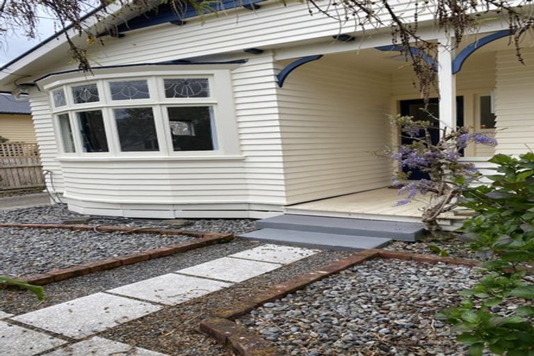 Photo of property in 37 Bristol Square, Hutt Central, Lower Hutt, 5010
