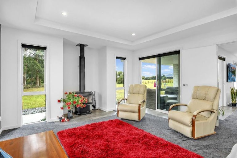 Photo of property in 335 Muhunoa Road East, Muhunoa East, Levin, 5570