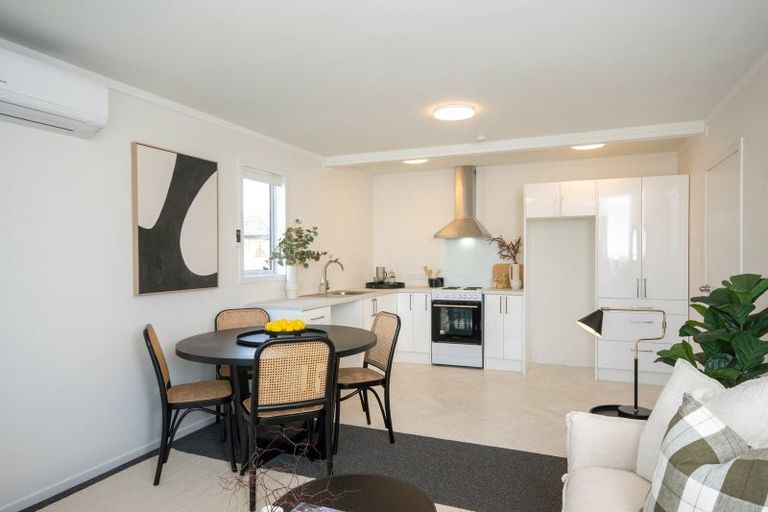 Photo of property in 21 Holyrood Street, Taradale, Napier, 4112