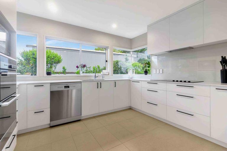 Photo of property in 61 Whatapaka Road, Karaka, Papakura, 2580