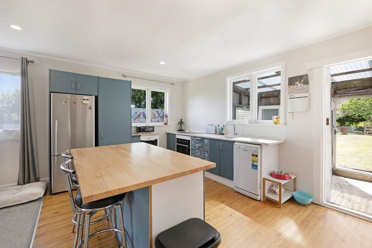 Photo of property in 17 Joseph Street, Pukemiro, Huntly, 3771