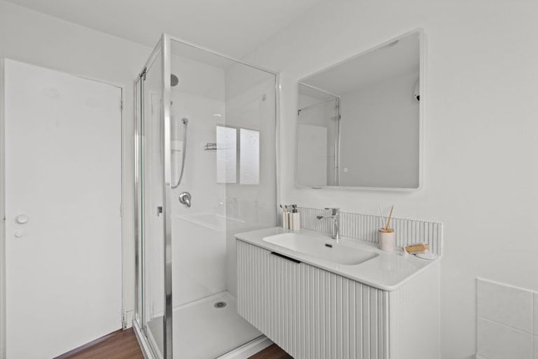 Photo of property in 1/22 Camrose Place, Ilam, Christchurch, 8041