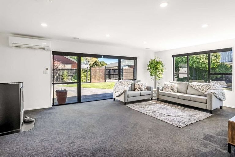 Photo of property in 27 Fairweather Crescent, Kaiapoi, 7630