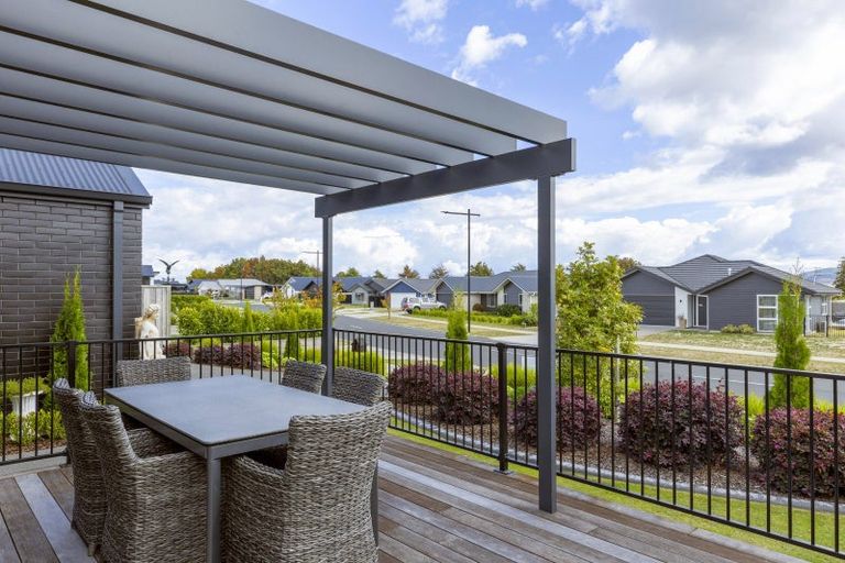 Photo of property in 43 Harakeke Drive, Wharewaka, Taupo, 3330