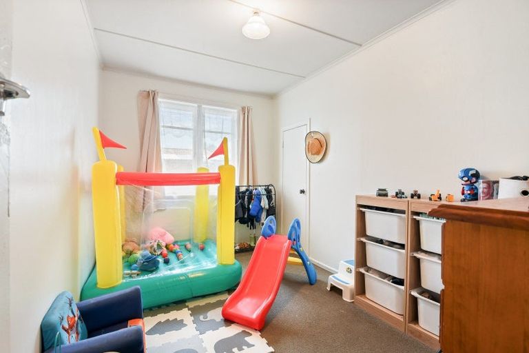 Photo of property in 22 Bellingham Crescent, Fordlands, Rotorua, 3015