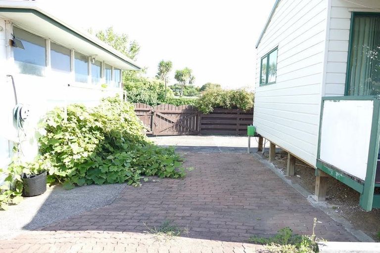 Photo of property in 33 Eastburn Street, Papakura, 2110