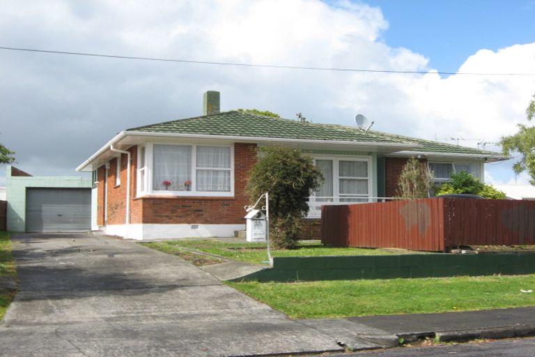 Photo of property in 44 Royston Street, Rosehill, Papakura, 2113