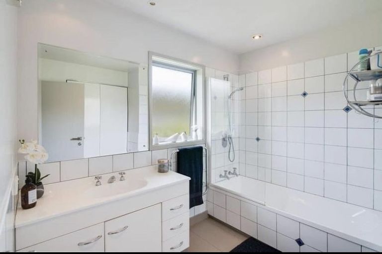 Photo of property in 28 Mcbride Street, Frankton, Queenstown, 9300