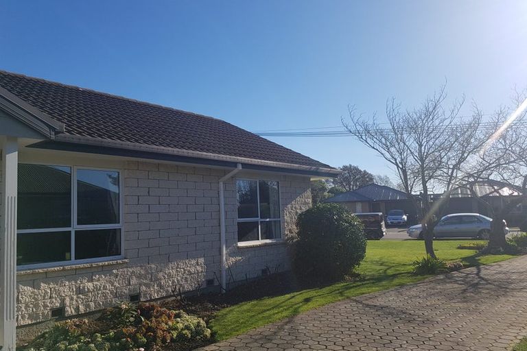 Photo of property in 37 Sabys Road, Halswell, Christchurch, 8025