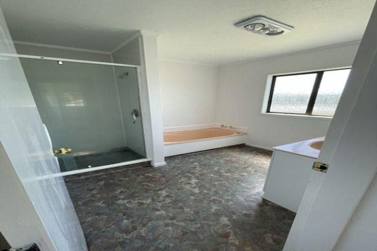 Photo of property in 16b Jasmine Grove, Maungaraki, Lower Hutt, 5010