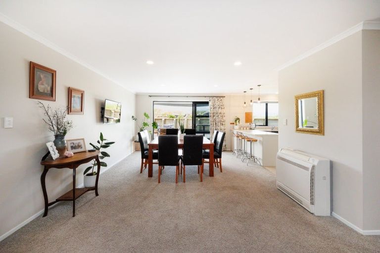 Photo of property in 8 Macdonald Heights, Feilding, 4702