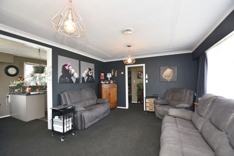 Photo of property in 14 Dumbarton Place, Strathern, Invercargill, 9812