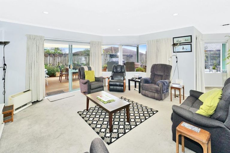 Photo of property in 48 Fairview Place, Te Puke, 3119