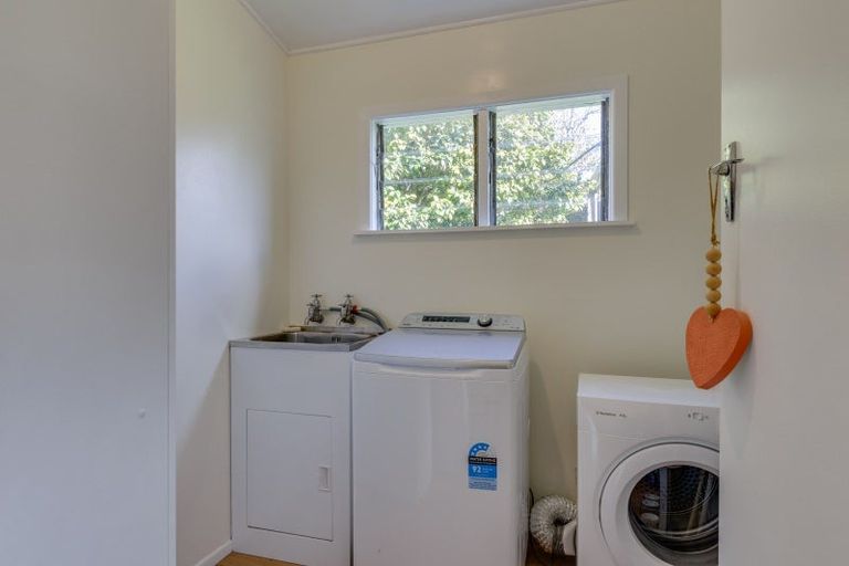 Photo of property in 49 Halls Road, Pahiatua, 4910