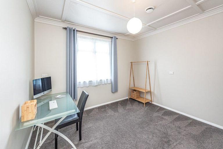 Photo of property in 102 Bell Street, Whanganui, 4500