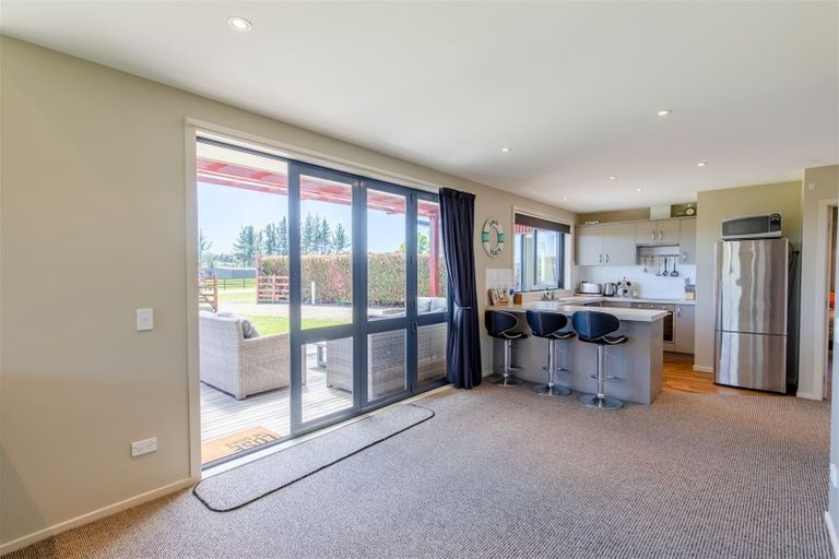 Photo of property in 103 Cashmere Bay Road, Moana, 7875