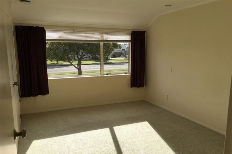 Photo of property in 16 Murray Court, Paraparaumu Beach, Paraparaumu, 5032