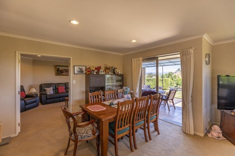 Photo of property in 56 Ireland Road, Waipawa, 4277